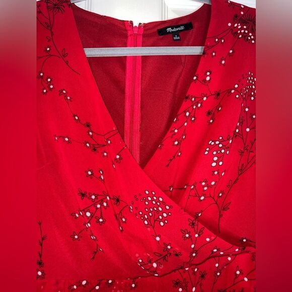 Madewell Hazelwood Wrap-Front Mini Dress in Windswept Floral Size 8 EUC - Picture 4 of 8